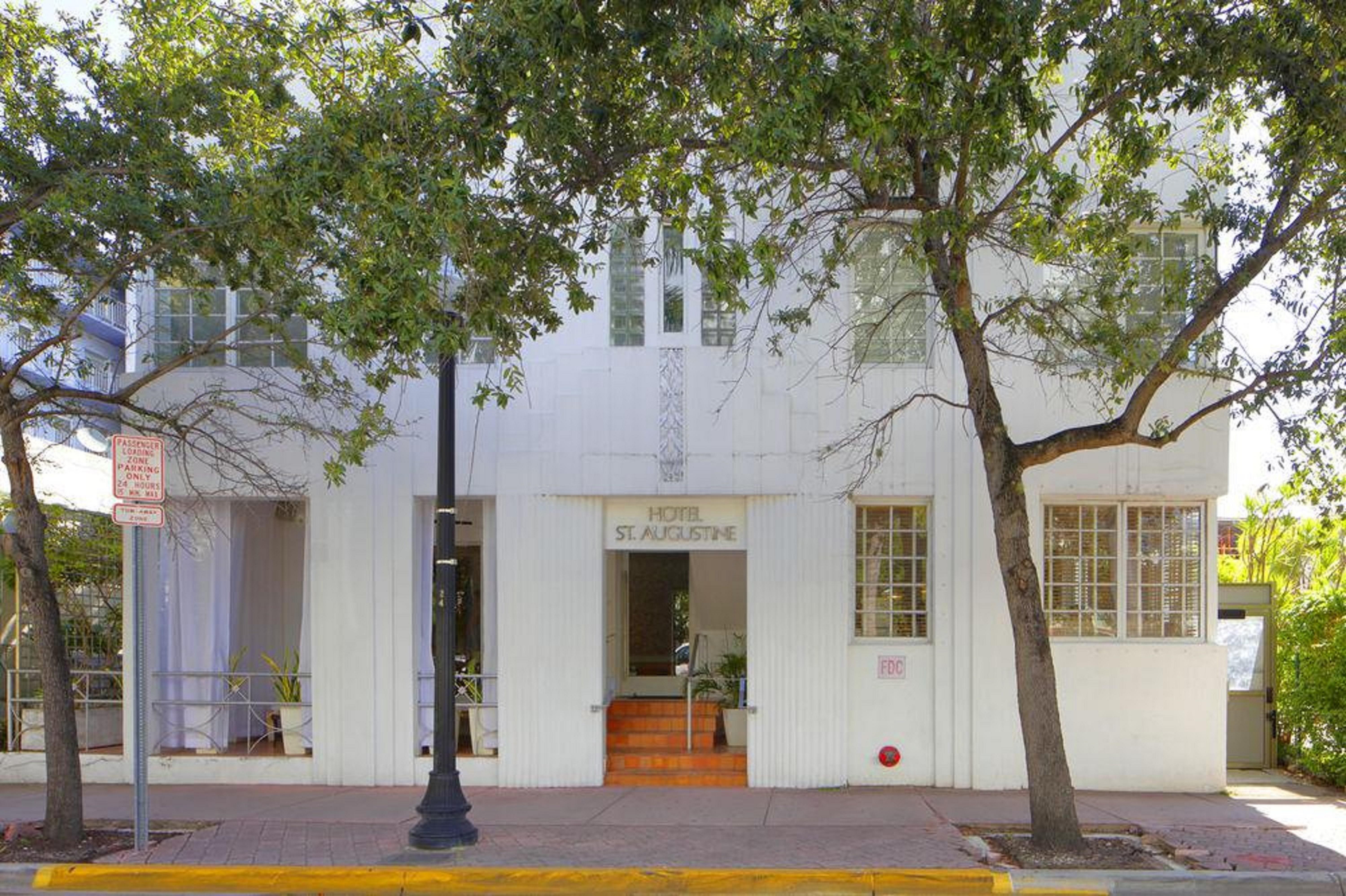 Hotel St Augustine Miami Beach Exterior photo